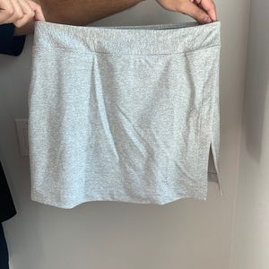 Outdoor Voices Court Skort - L